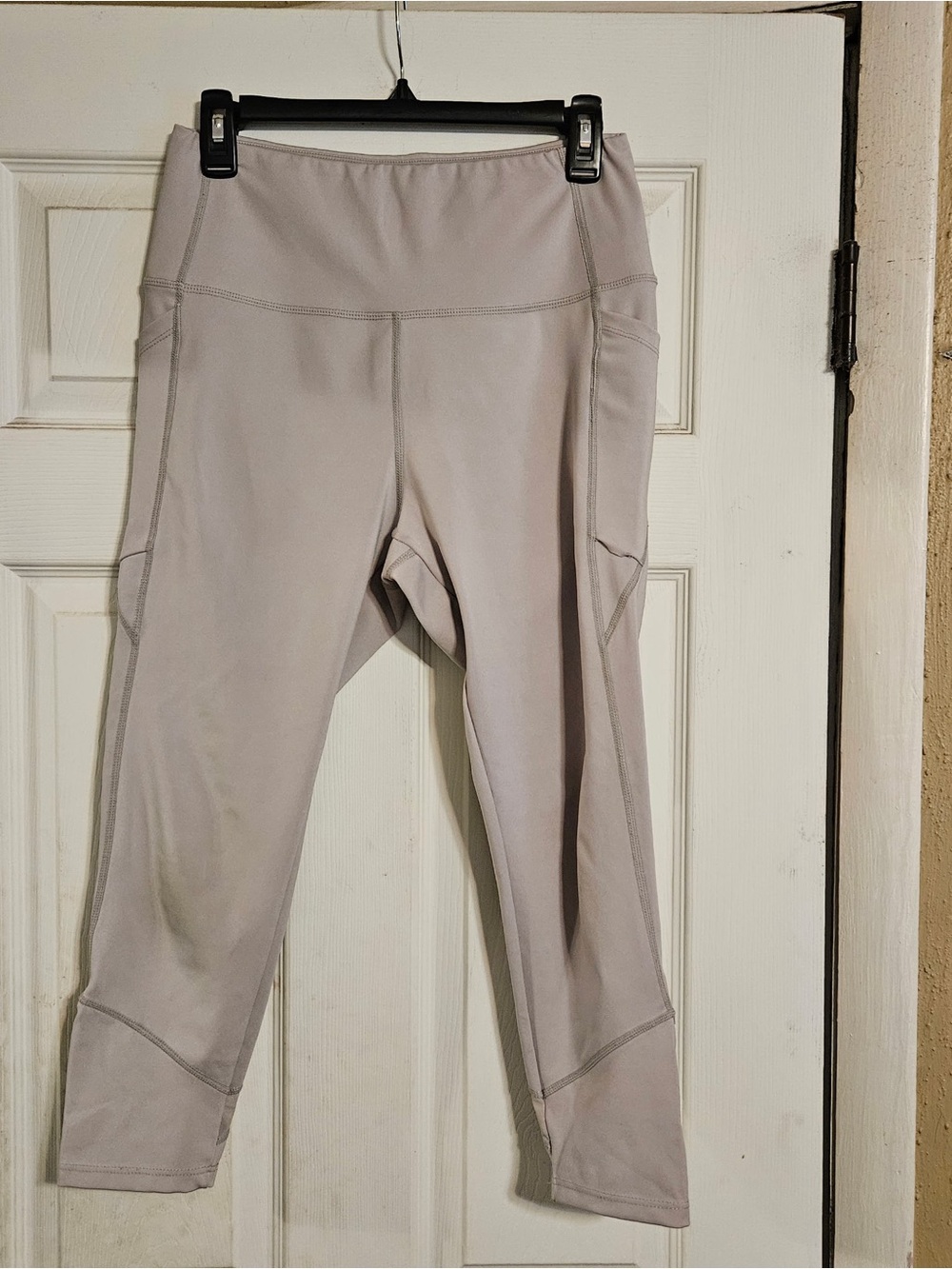 Kay Unger Stone Gray Sculpting High-Rise Capri Leggings Size L